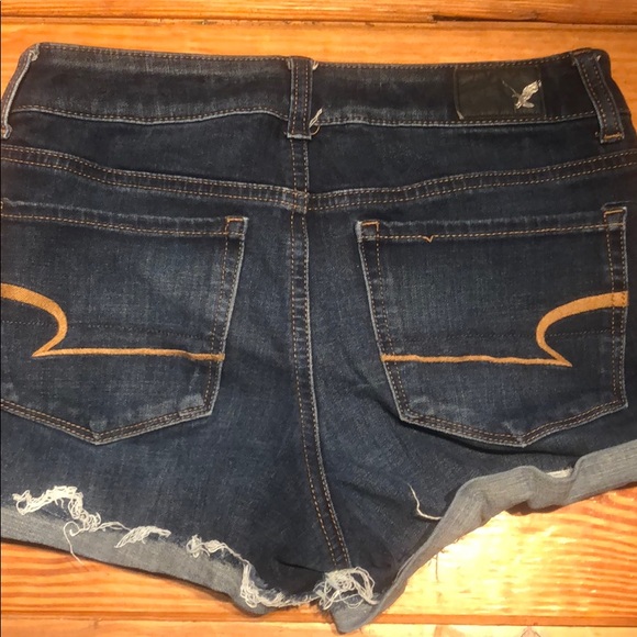 American Eagle 360° Shortie Shorts ☀️ - Picture 3 of 3